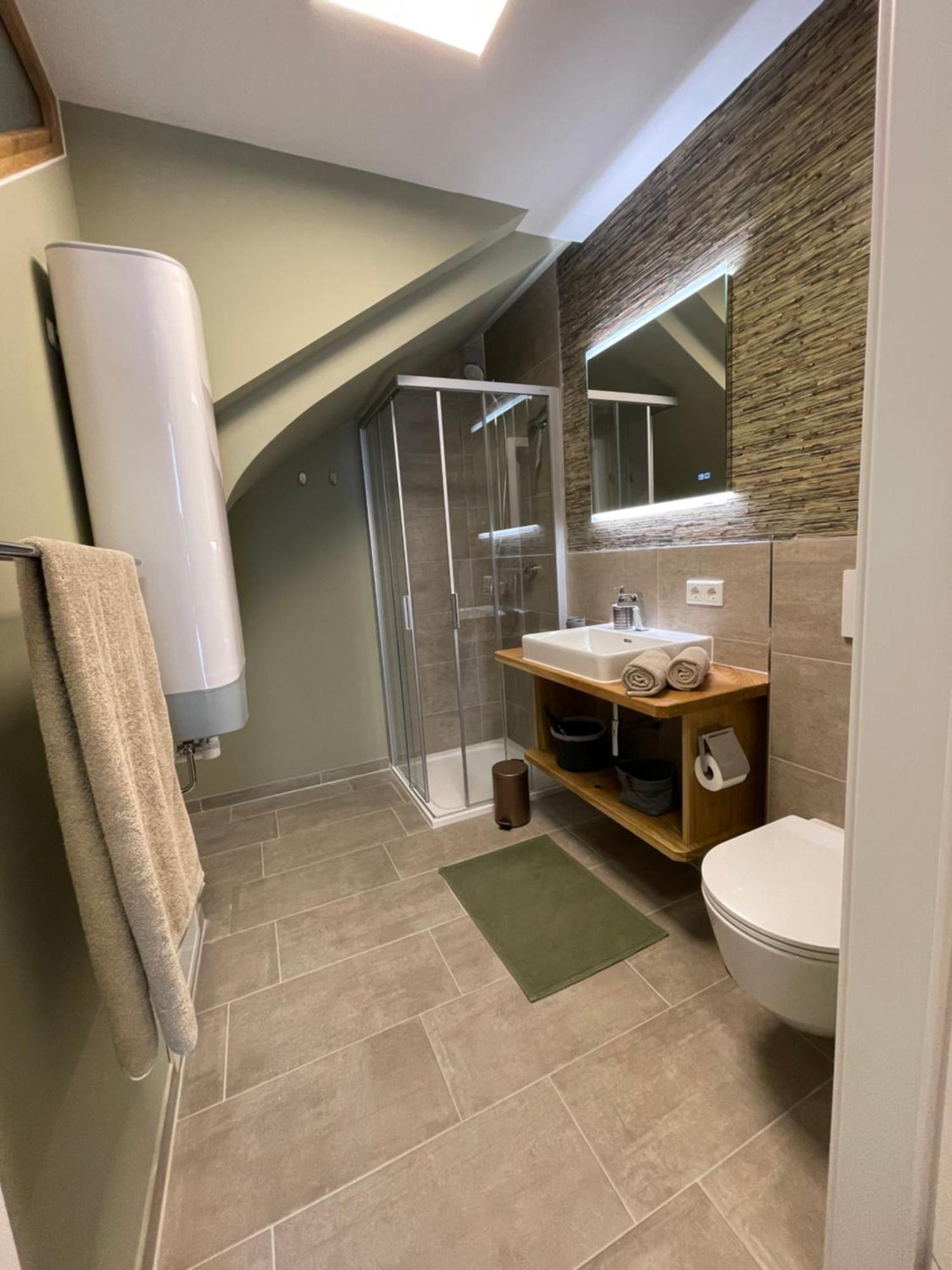 Die Tauplitz Lodges - Adler Auszeit Lodge D6 By Aa Holiday Homes Kültér fotó